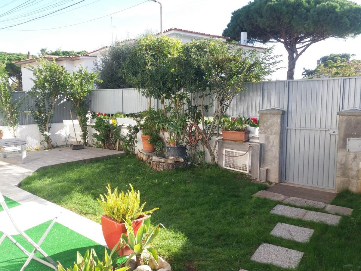 Traditional Villa In S Pedro , Estoril Alapraia エクステリア 写真