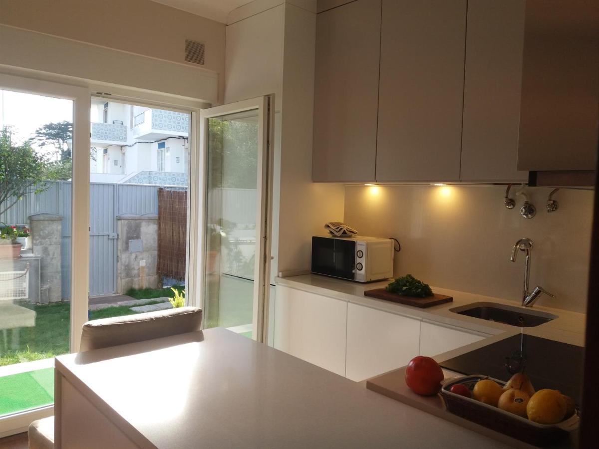 Traditional Villa In S Pedro , Estoril Alapraia エクステリア 写真