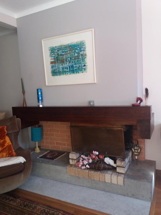 Traditional Villa In S Pedro , Estoril Alapraia エクステリア 写真